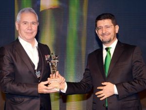 Aksa Akrilik Kurumsal Yönetim Ödülleri’nde üst üste ikinci kez 1’inci oldu