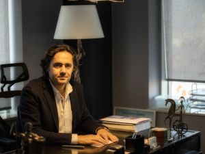 Pörtlek göz kader değil