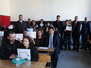 Milas’ta 23 bin öğrenci karne sevinci yaşadı