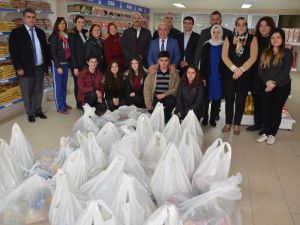 Yunusemreli öğrencilerden örnek davranış