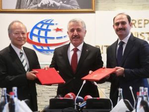 Bakan Arslan: "PTT sektörde dünyanın söz sahibi kurumları arasına girdi"
