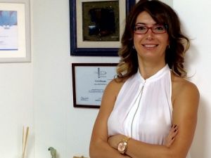 Dökülen saçlara dikkat