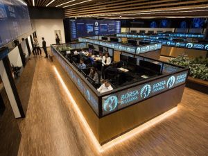 Borsa rekorlu haftayı rekorla tamamladı