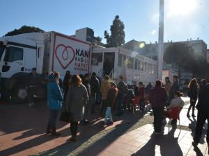 Donör arayan üniversiteli Mengü için seferber oldular