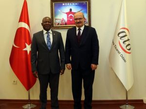 Güney Afrika Büyükelçisi Malefane’den ATO’ya ziyaret