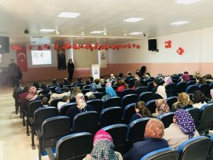 ‘Sağlıklı beslen, hareket et, diyabeti yen’ semineri Gölmarmara’da başladı
