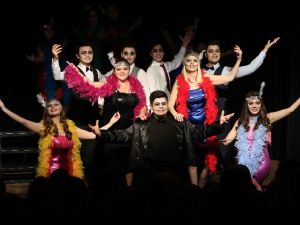 Bayraklı bu tiyatroyu sevdi