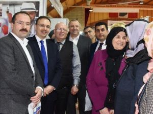 Kemalpaşa’da kitap fuarı