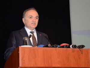 Bakan Özlü’den teknoloji üssü Türkiye vurgusu