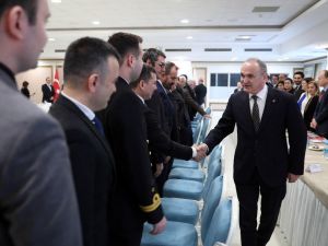 Bakan Özlü: "Antarktika’da danışman ülke statüsü elde edeceğiz"