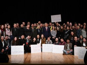 Egeli gençlerden, Rektör Prof. Dr. Necdet Budak’a sürpriz