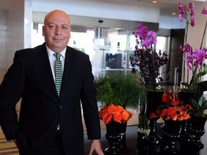 TUROYD Başkanı: "Sektör dışından gelen yöneticiler yüzünden otelcilik sektörü tehlikede"