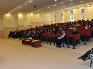 "Gönül Dostu Şener" öğrencilerle buluştu