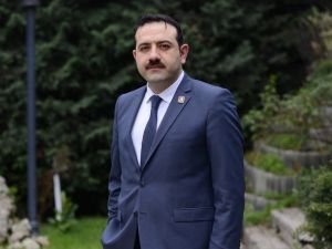 "Bloke çeke servet ödemeyin"