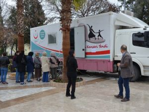 Milas’ta ücretsiz mamografi çekimlere yoğun ilgi