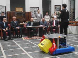 Türkiye’yi temsil edecek Aydınlı öğrenciler Vali’den tam not aldı