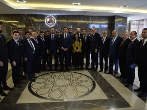 Şırnak heyeti sınır ticaretinin yeniden düzenlenmesini talep etti