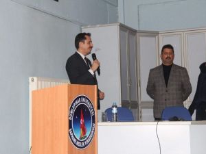 Üniversite öğrencilerine ’terör’ semineri