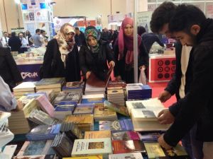 Atatürk Kültür Merkezi Başkanlığı yayınları, Karadeniz 4. Kitap Fuarı’nda büyük ilgi görüyor