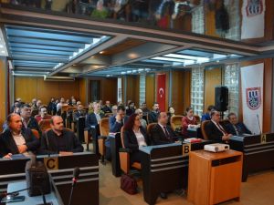 Ekonomi Bakanlığı, AYTO’da ihracatçılarla bir araya geldi