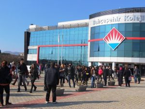 Aydın Bahçeşehir Koleji okula kabul sınavı büyük ilgi gördü