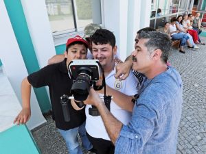 Otizmli gençlerin film çekme hikayeleri belgesel oldu