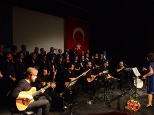 Kuşadası’nda ’Doğu Anadolu’dan Esintiler’ konseri