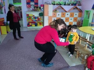 Köyceğiz’de öğrencilere kırtasiye yardımı