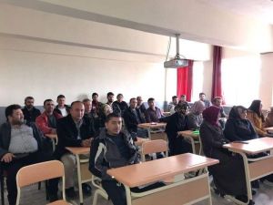 Altıntaş’ta uygulamalı girişimcilik eğitimi