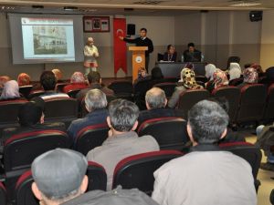 Simav’da aile içi iletişim semineri