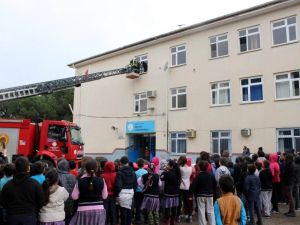 Mevlütlü İlkokulunda gerçeği aratmayan tatbikat