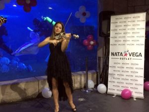 Nata Vega’dan 8 Mart Dünya Kadınlar Günü’nde keman dinletisi