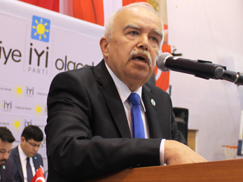 İYİ Parti’de flaş gelişme: Recep Taner göreve davet edildi