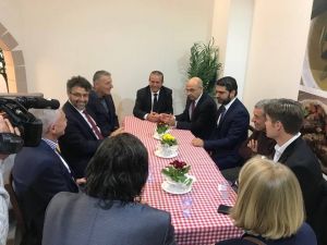 Avrupalı turistler Kuzey Kıbrıs’ta güvence altınca