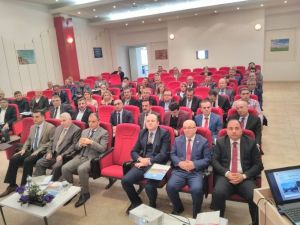 Yenifoça Eğitim Enstitüsünde seminer düzenlendi