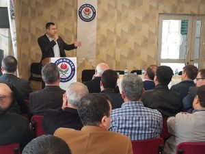 Eğitimciler performans uygulamasına karşı