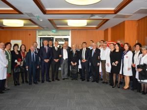 Prof. Dr. Hacısalihoğlu: "Tıbbiyeliler bugün de istiklal meşalesi"