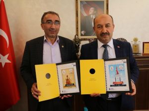 Gönderilerinde Hayme Ana’nın görselinin de bulunduğu pulları kullanılacak