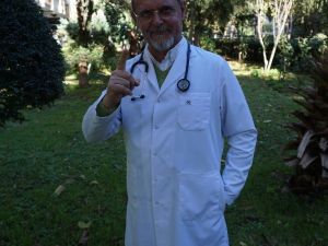 Her sigara ömrünüzden bir şeyler götürür