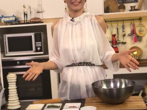 Parlak saçlar, canlı tırnaklar ve pürüzsüz cilt için 4 önemli besin