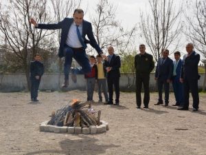 Türk Dünyası ve Toplulukları Haftasına renkli kutlama