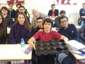 İhlas Koleji “Yeşil Sınıf Yemyeşil Gelecek” diyor