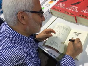 Hasan Öztürk’ten ’Dost Ateşi Altında Yaşamak’