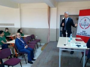 Foça’da “Yenilenebilir Enerji” semineri