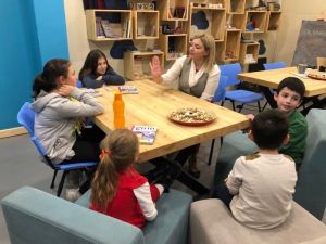 Birsen Ekim Özen’in yeni çocuk kitabının tanıtımı Balat’ta gerçekleştirildi