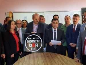 Nazillili eğitimciler ‘şiddete hayır’ dedi