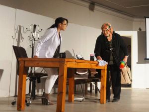 Sarıgöl’de ev hanımlarından tiyatro