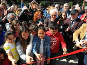 Seferihisar’da 5 bin kitaplı köy kütüphanesi