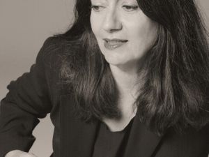 Unutulmaz filmlere müzik yapan Eleni Karaindrou, İstanul’da sahne alacak