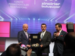 Bakan Bülent Tüfenkci: “Türkiye ekonomisinde yaklaşık 90 milyar dolarlık katma değer üretimi gerçekleştirilmektedir”